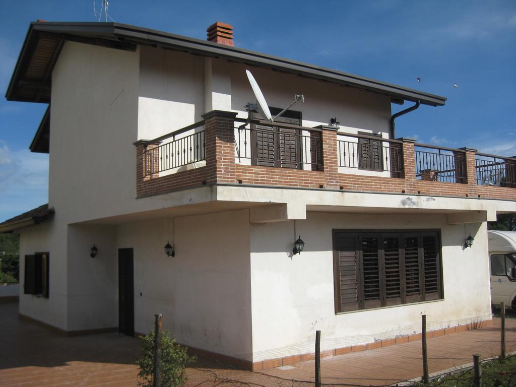 تريكاستانيي Villa Nina المظهر الخارجي الصورة